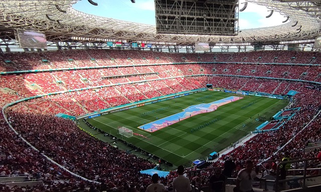 东的对决中 东的对决中